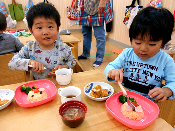 給食