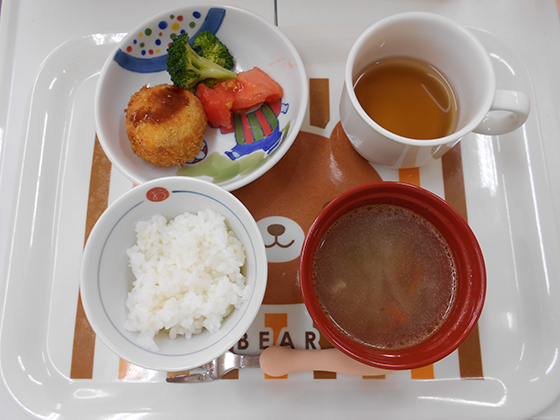 給食